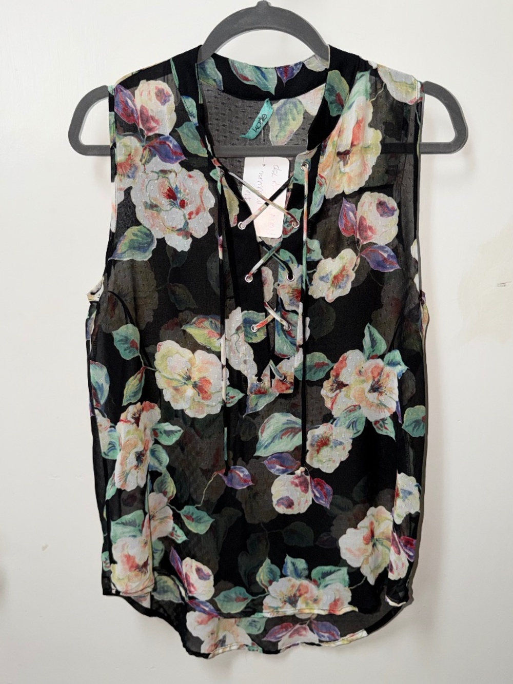 Karlie Floral Blouse NWT
